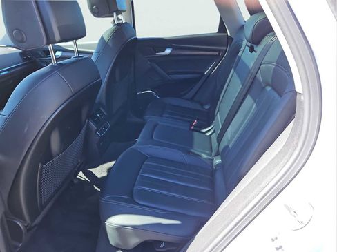 Certified 2023 Audi Q5 2.0T Premium w/ Convenience Package AWD/4WD image 30