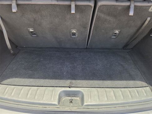 Used 2022 Nissan Pathfinder S FWD image 24