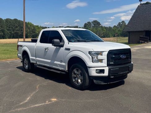Used 2015 Ford F150 XLT w/ Equipment Group 302A Luxury image 2