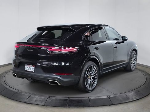Certified 2021 Porsche Cayenne Coupe image 7