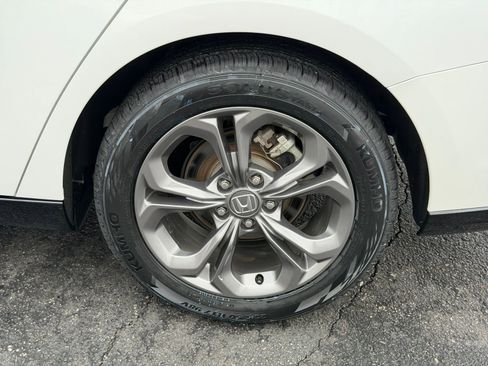 Used 2023 Honda Accord EX-L image 30