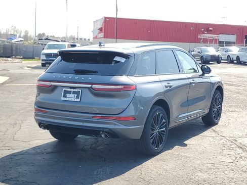 New 2026 Lincoln Corsair Reserve w/ Jet Appearance Package AWD/4WD image 4