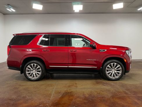 Used 2023 GMC Yukon Denali AWD/4WD image 23