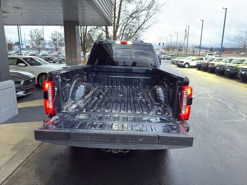 Used 2023 Ford F350 Lariat w/ Lariat Ultimate Package image 6