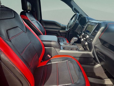 Used 2019 Ford F150 Lariat w/ Equipment Group 502A Luxury image 27