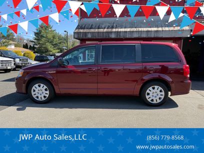 Used 2017 Dodge Grand Caravan SE w/ Power Window Group