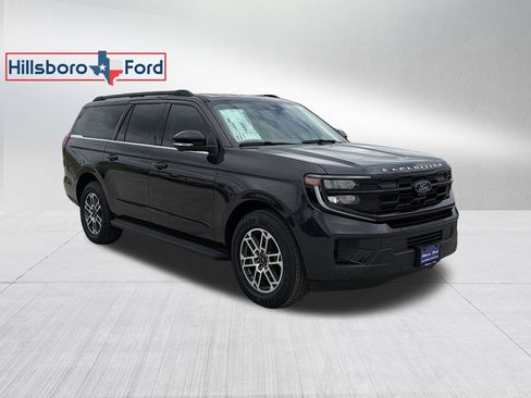 New 2026 Ford Expedition Max Active RWD image 4