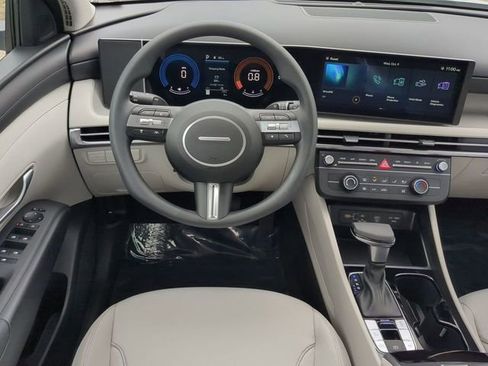 New 2026 Hyundai Tucson SE FWD image 16