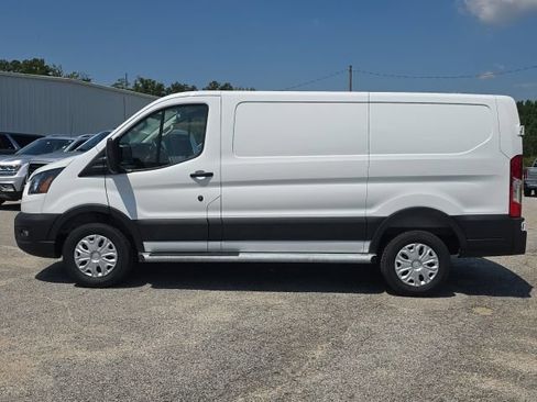 Used 2025 Ford Transit 250 Low Roof w/ Exterior Upgrade Package RWD image 2