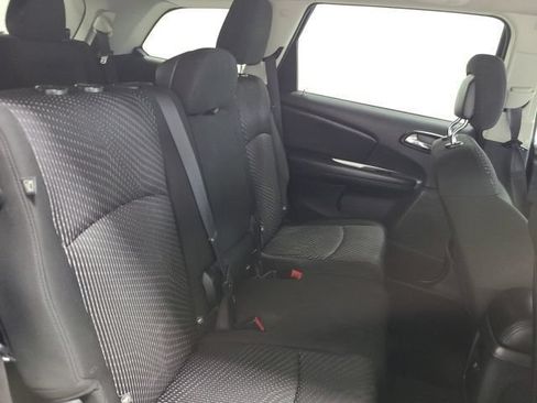 Used 2020 Dodge Journey SE FWD image 12