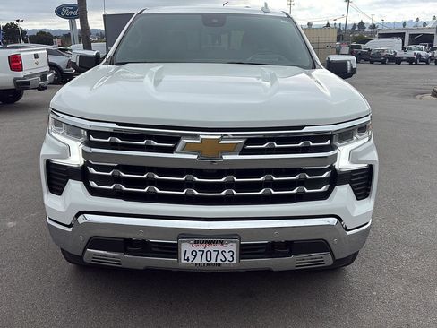 Used 2022 Chevrolet Silverado 1500 LTZ w/ Technology Package image 8