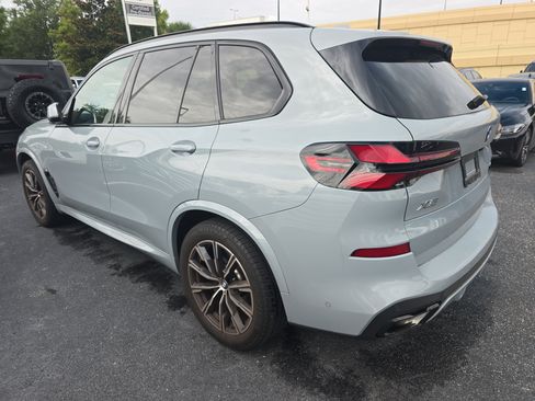 Used 2024 BMW X5 sDrive40i w/ M Sport Package RWD image 4