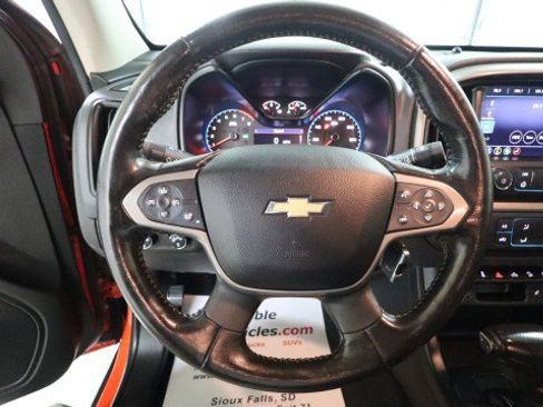 Used 2019 Chevrolet Colorado Z71 image 19