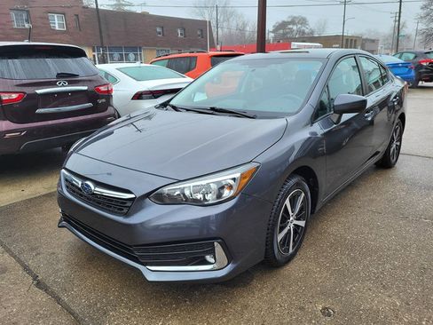 Used 2021 Subaru Impreza 2.0i Premium image 3