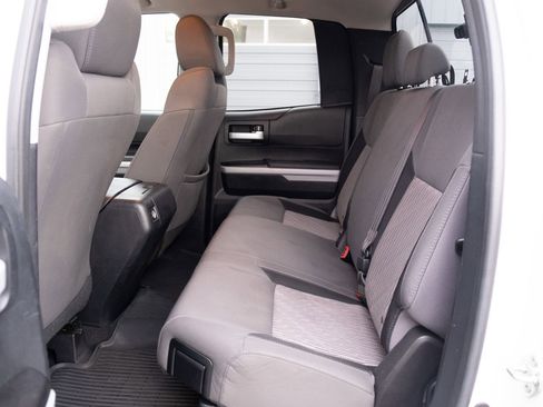 Used 2017 Toyota Tundra SR5 w/ SR5 Upgrade Package image 14