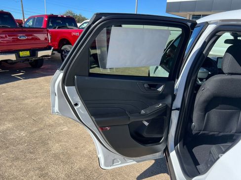 New 2026 Ford Escape Active w/ Tech Pack #1 FWD image 16