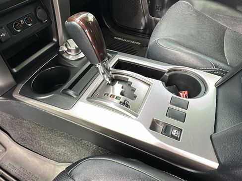 Used 2020 Toyota 4Runner Limited image 13