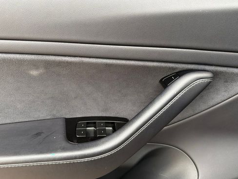 Used 2017 Tesla Model 3 Long Range image 12