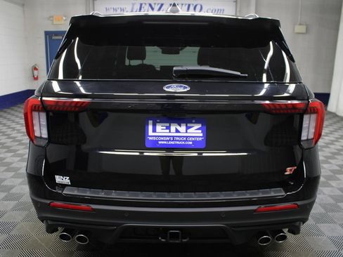 Used 2025 Ford Explorer ST AWD/4WD image 46
