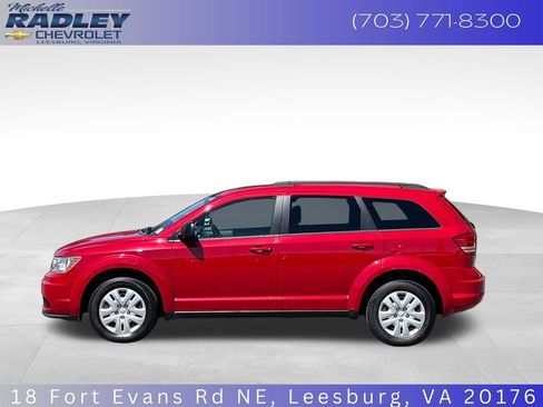 Used 2016 Dodge Journey SE w/ Flexible Seating Group FWD image 2