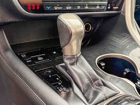 Used 2019 Lexus RX 350 FWD w/ Accessory Package image 41
