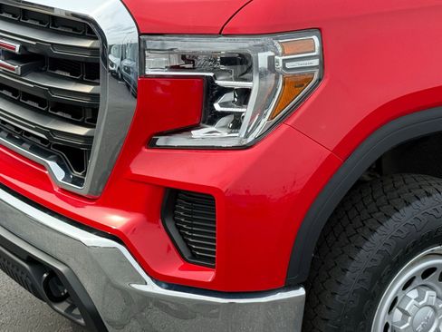 Used 2020 GMC Sierra 1500 4x4 Regular Cab w/ Sierra Value Package image 9