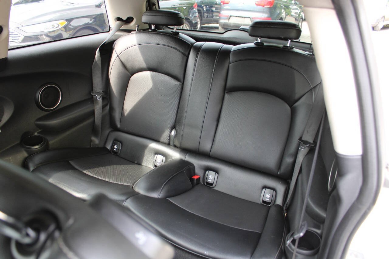 Used 2015 MINI Cooper S FWD image 24