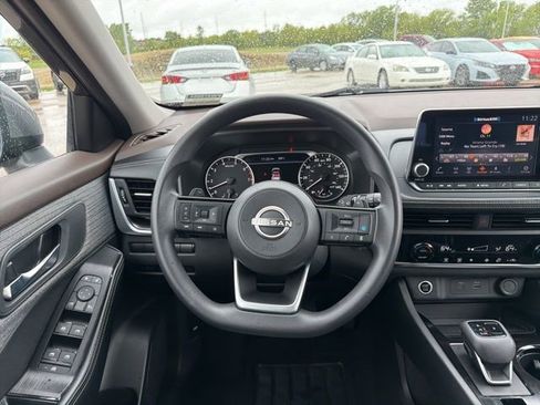 Certified 2023 Nissan Rogue SV AWD/4WD image 23