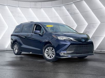 Used 2024 Toyota Sienna XLE