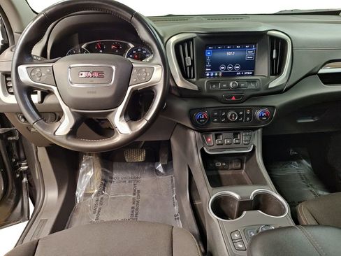 Used 2021 GMC Terrain SLE w/ Driver Convenience Package image 10