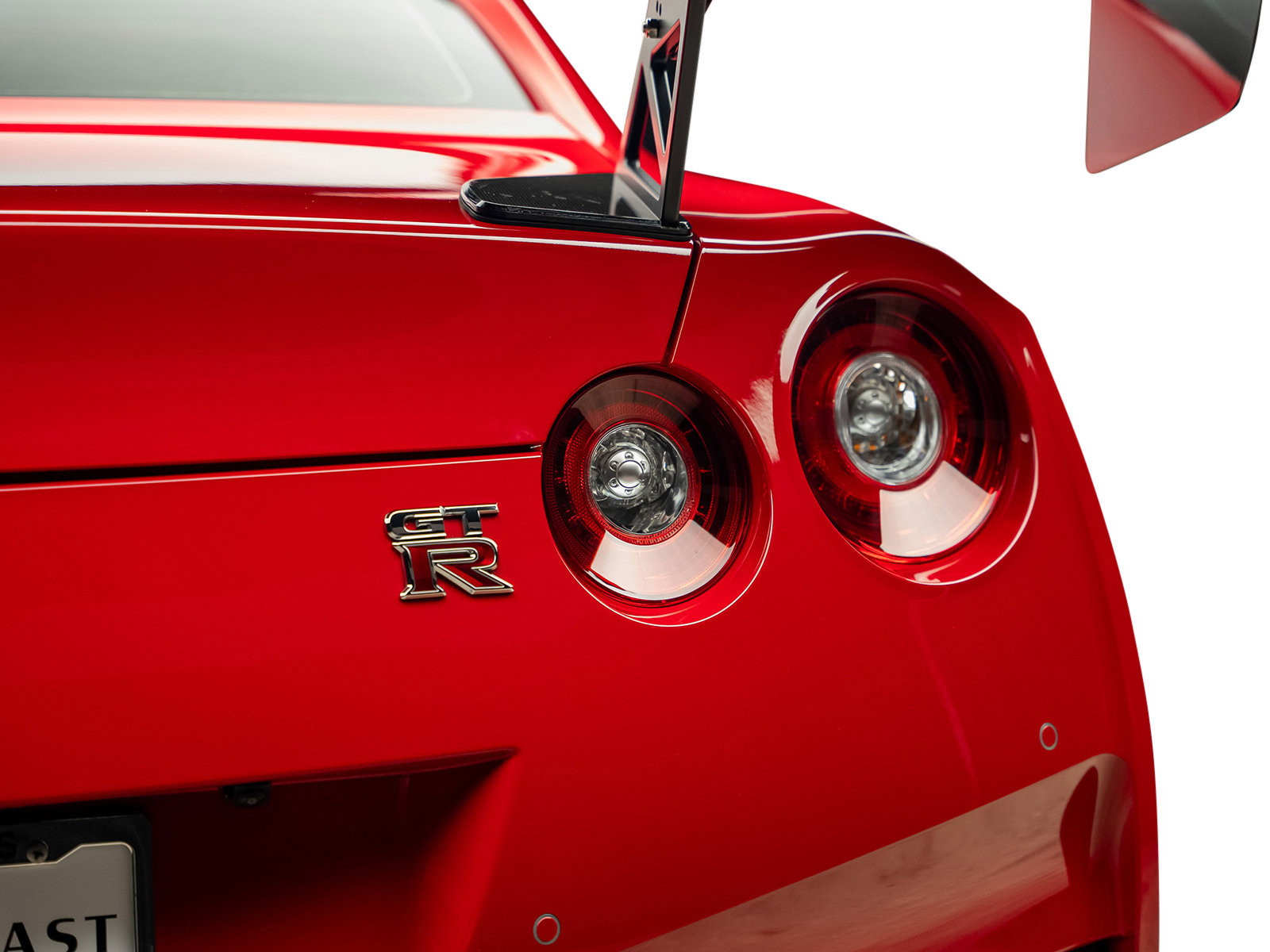 Used 2023 Nissan GT-R Premium AWD/4WD image 13