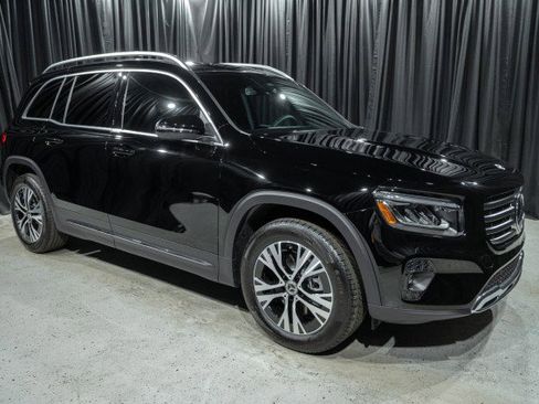 Certified 2026 Mercedes-Benz GLB 250 image 3