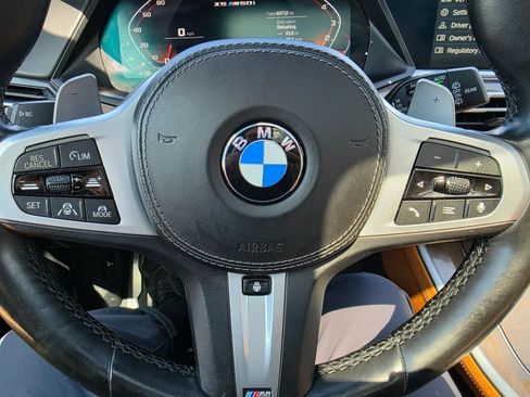 Used 2022 BMW X5 M50i AWD/4WD image 17