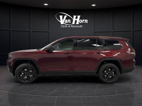 New 2025 Jeep Grand Cherokee L Limited w/ Black Appearance Package image 13