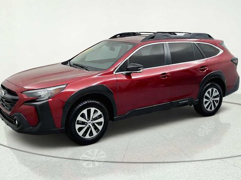 Used 2023 Subaru Outback Premium AWD/4WD image 4