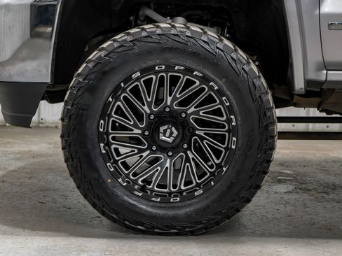 Used 2019 GMC Sierra 3500 SLT w/ Duramax Plus Package AWD/4WD image 56