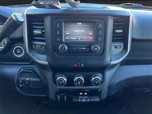 Used 2019 RAM 2500 Big Horn image 11