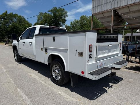 Used 2022 Chevrolet Silverado 2500 W/T w/ WT Convenience Package RWD image 3
