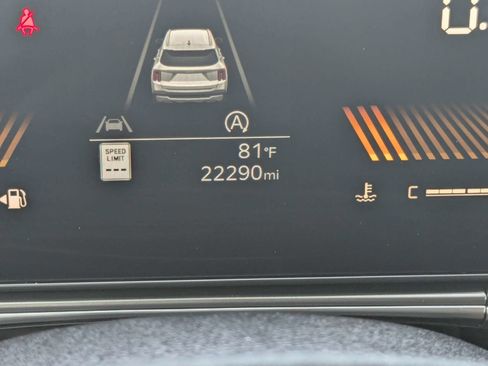 Certified 2024 Kia Sorento EX FWD image 38