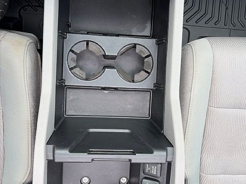 Used 2015 Honda Pilot SE image 25