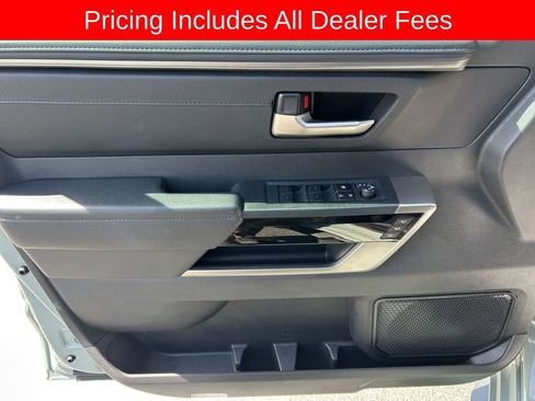 Used 2025 Toyota Tundra Limited AWD/4WD image 3