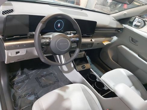Certified 2025 Hyundai Kona SEL FWD image 15