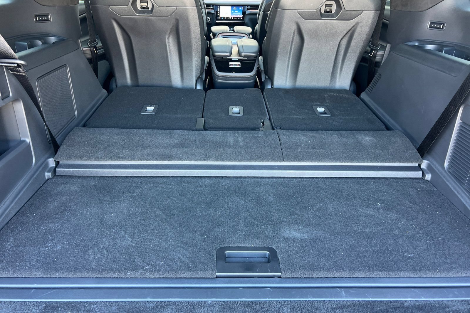 Used 2025 Lincoln Navigator Black Label AWD/4WD image 16