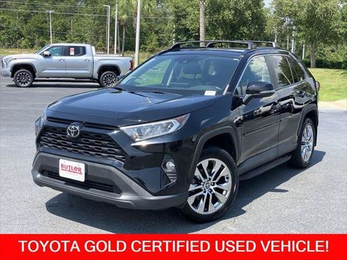 Certified 2021 Toyota RAV4 XLE Premium AWD/4WD image 1