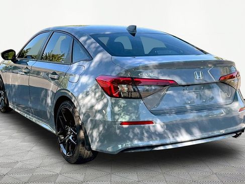 Used 2024 Honda Civic Sport image 5