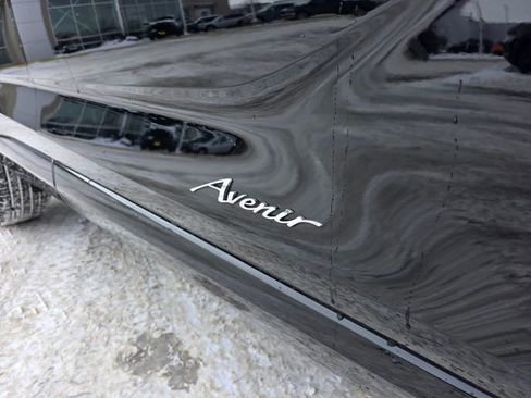 Used 2024 Buick Encore GX Avenir image 7