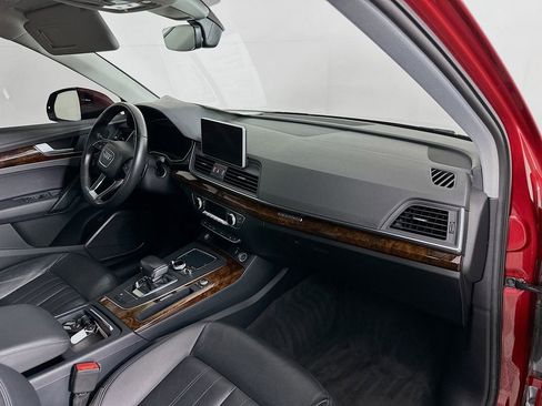 Used 2018 Audi Q5 2.0T Premium Plus w/ Premium Plus Package image 39