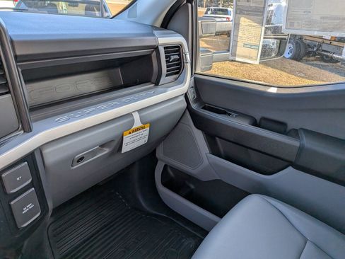 New 2024 Ford F450 XL w/ Snow Plow Prep Package image 17