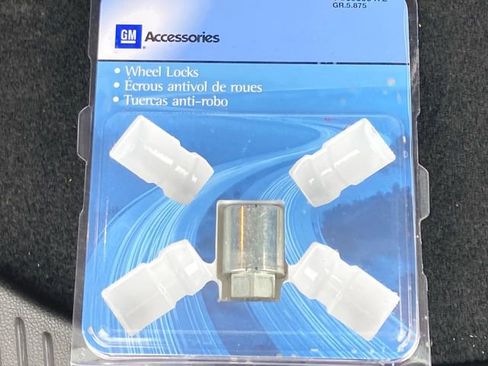 Used 2020 Chevrolet Trax LT image 31