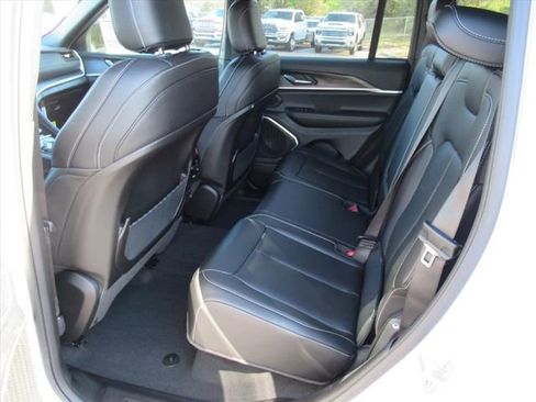 New 2026 Jeep Grand Cherokee Limited AWD/4WD image 29